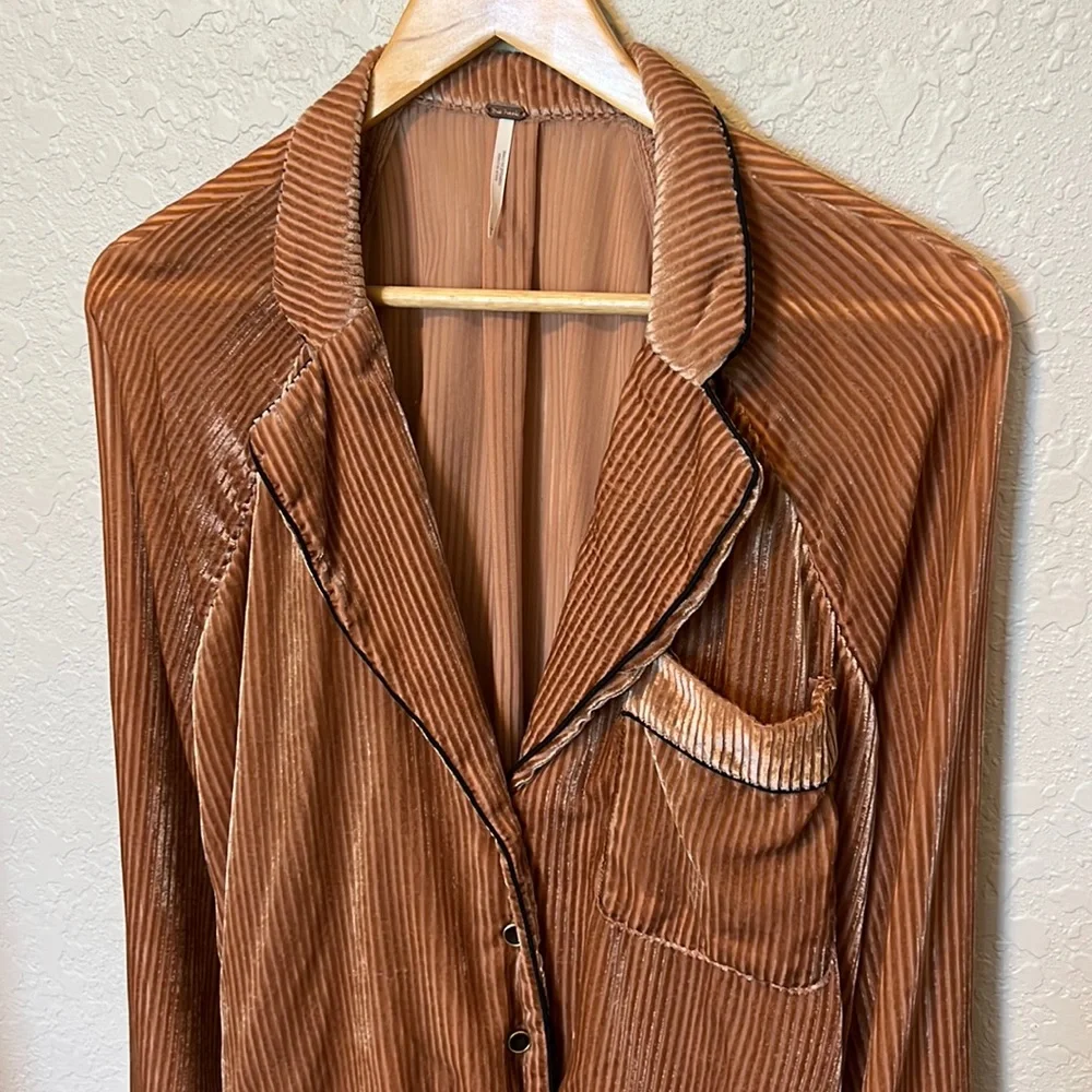 Free People button up - Picture 2 of 4